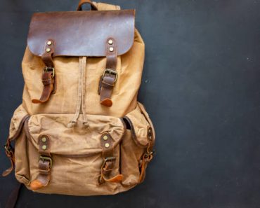 Comment entretenir le cuir d’un sac à dos vintage ?