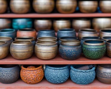 Comparaison des différents types de bols tibétains : son, matériel et usage